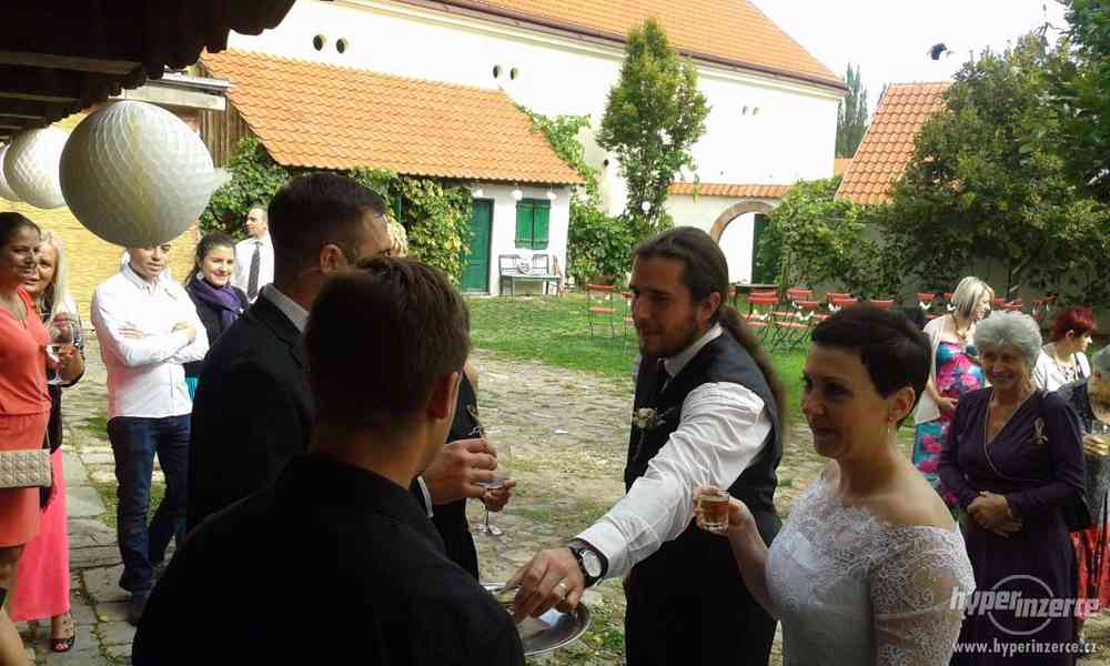 Brigáda během svatebních oslav, hostin a obřadů - foto 1