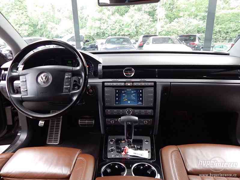 Volkswagen Phaeton 3.0 V6 TDI 176kw 4MOTION/EDITION 6 - foto 14