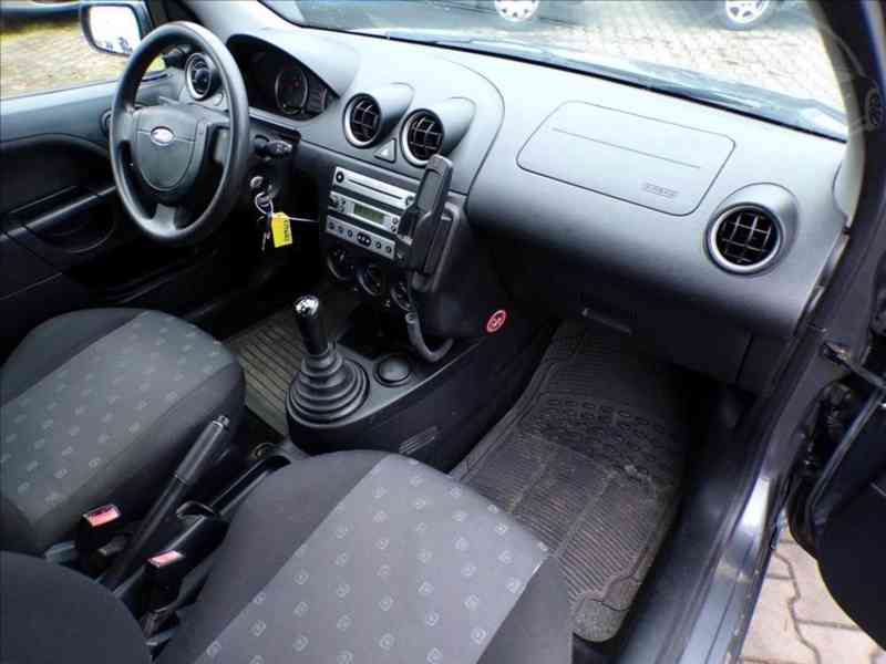 Ford Fiesta 1,3 i KLIMATIZACE - foto 11