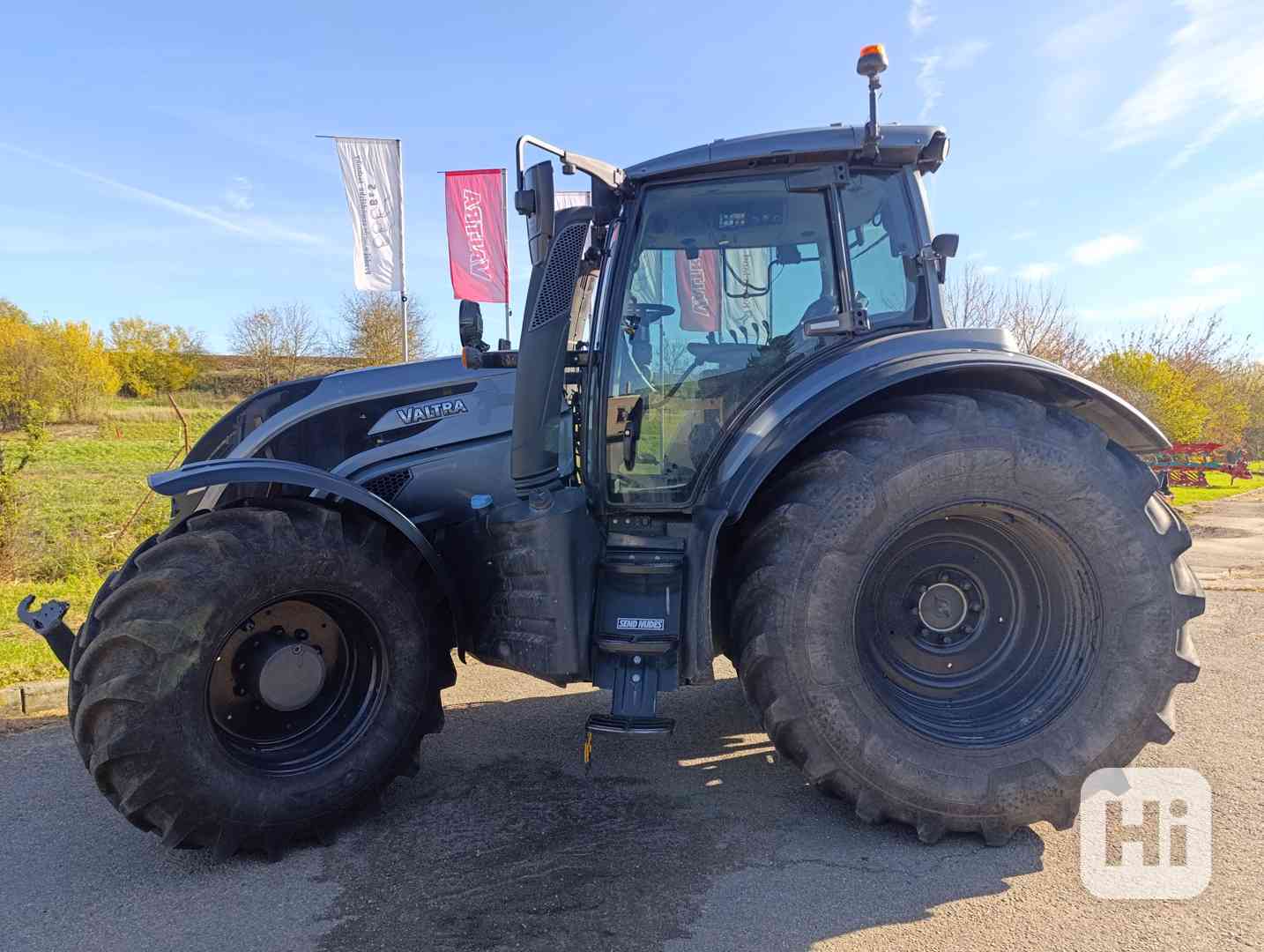 VALTRA T234 S - foto 1