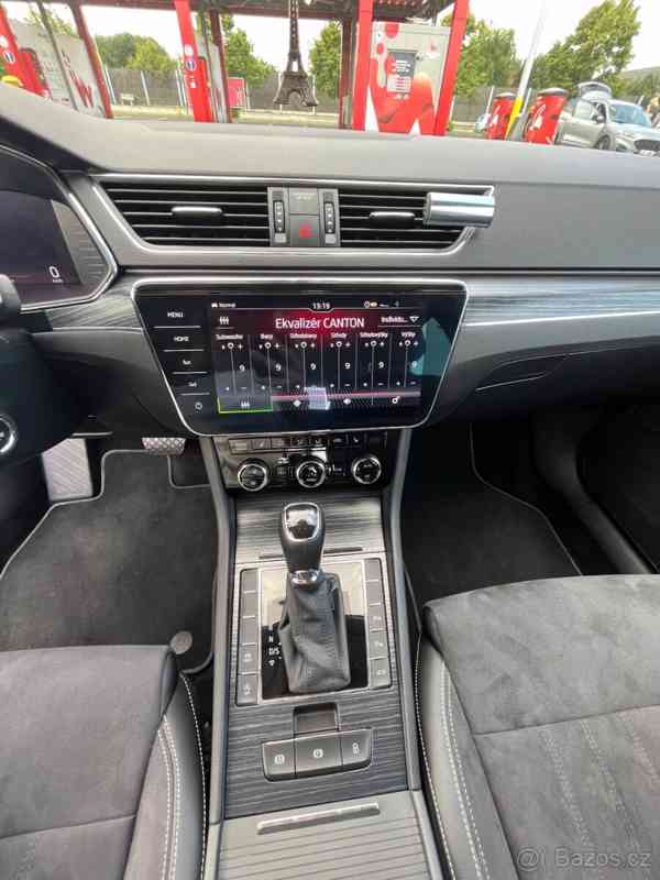 Škoda superb combi 2.0 TDI 6/2022 - foto 4