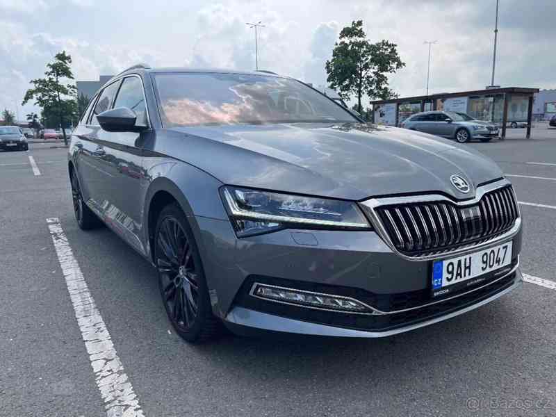 Škoda superb combi 2.0 TDI 6/2022 - foto 14