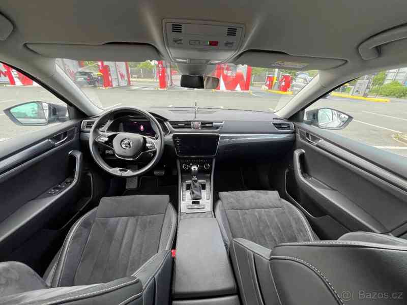 Škoda superb combi 2.0 TDI 6/2022 - foto 12