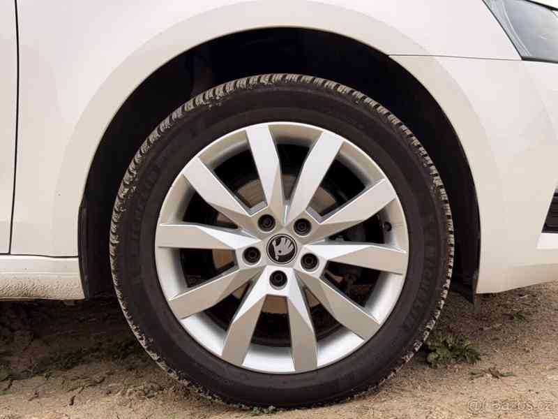 Škoda Octavia 1,6   3, tdi - foto 7