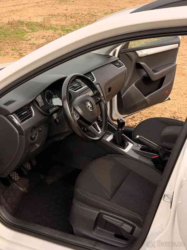 Škoda Octavia 1,6   3, tdi - foto 10