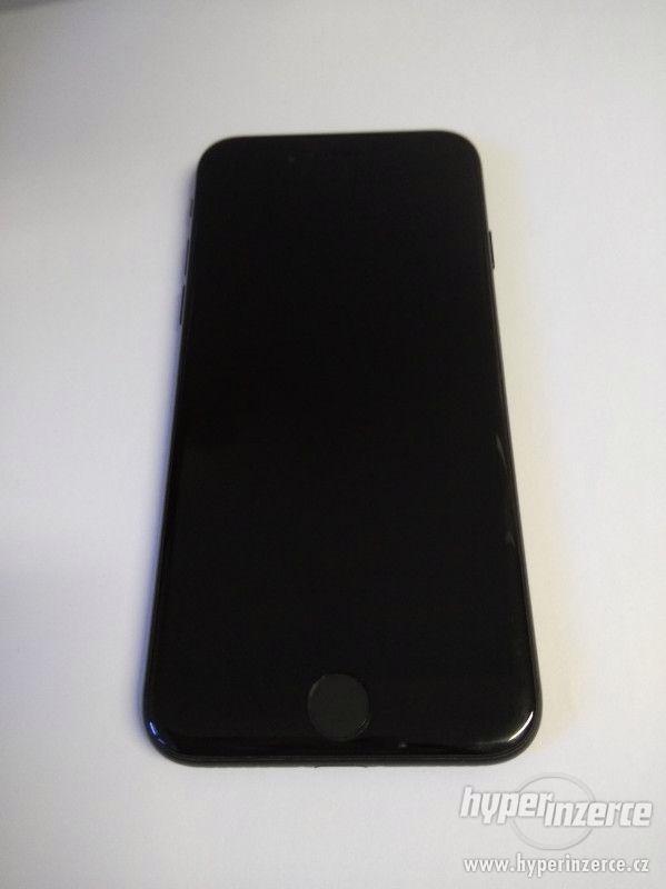 Apple iPhone 7 32GB černý - foto 1