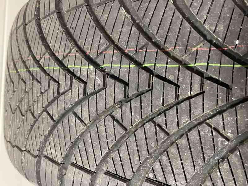 235/50 R19 103W 4Ks celoroční pneumatiky - foto 6