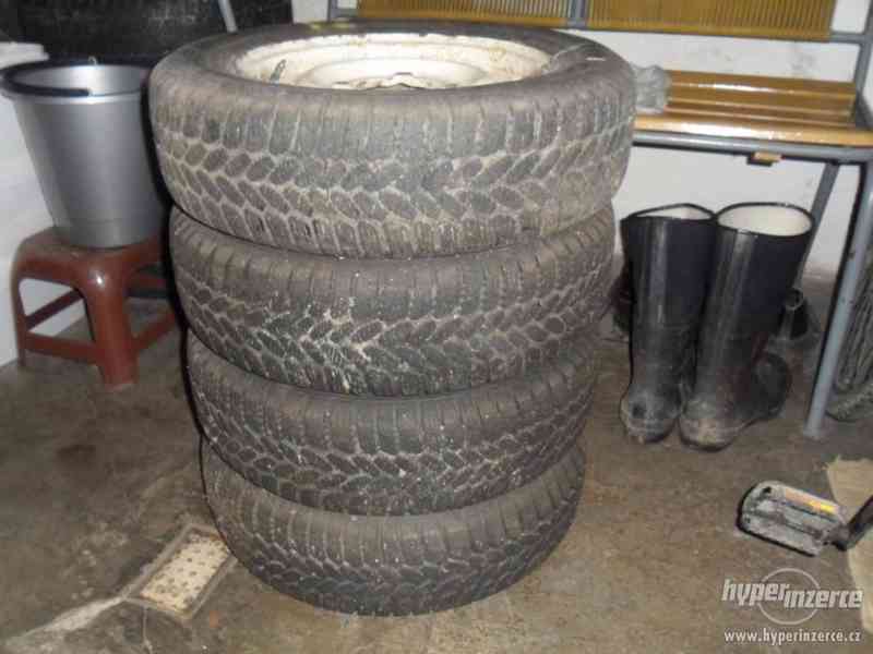 Zimní pneu 165/70 R13 79T