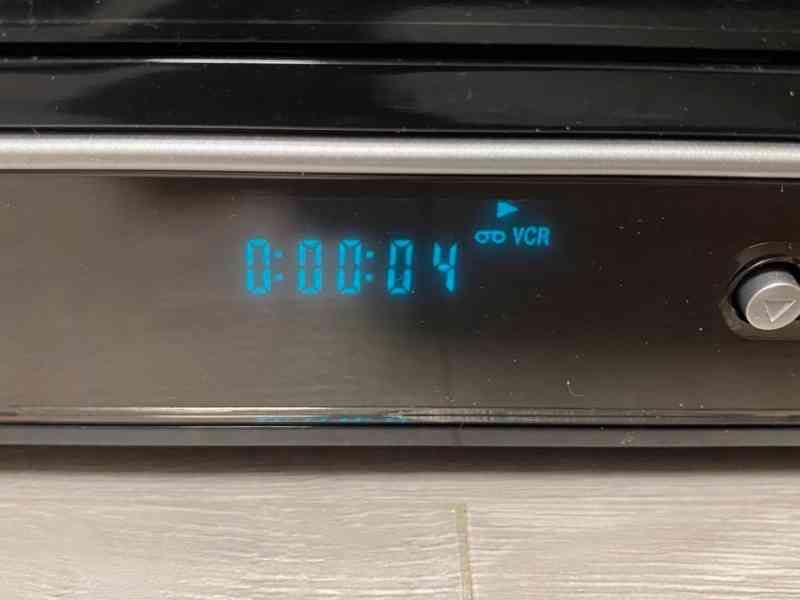 Combo rekordér s HDMI, digitalizuje VHS na DVD v TOP stavu - foto 5