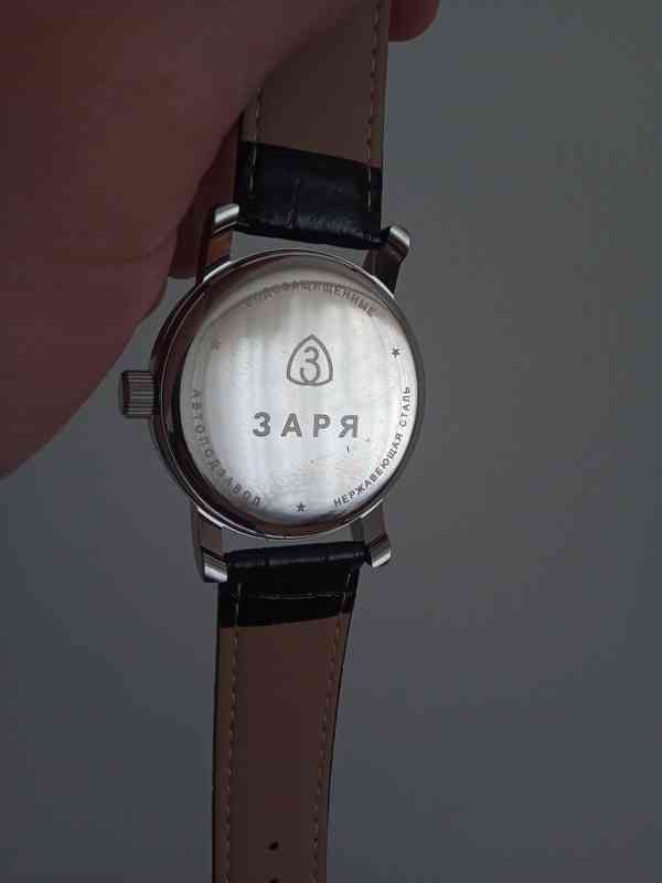 Praktické hodinky Zarja - 101 - foto 2