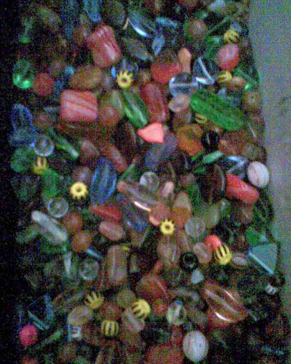 Koš plný věcí na vyrábění třeba do domova důchodcům - foto 12