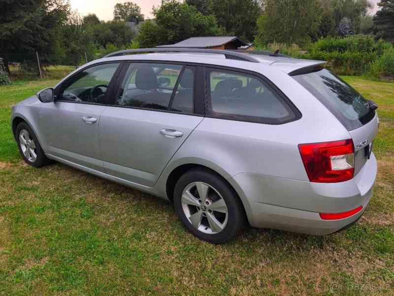 Škoda Octavia 2,0   TDi 110kW - Webasto - foto 8