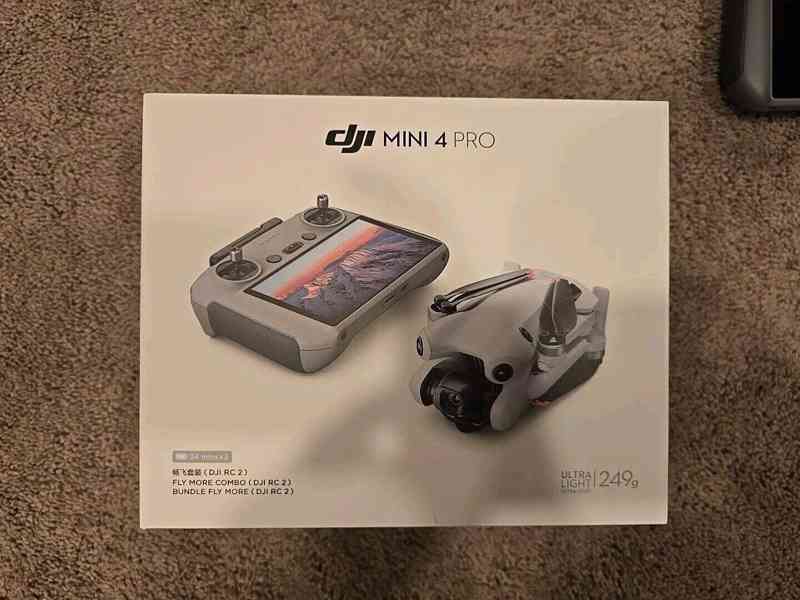 DJI Mini 4 Pro Fly More Combo Camera Drone with RC 2 Remote - foto 2