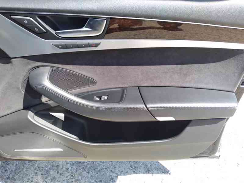 AUDI A8 D4 4.2 TDI V8 QUATTRO NEPOJÍZDNÉ - foto 34