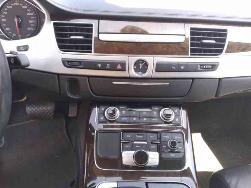 AUDI A8 D4 4.2 TDI V8 QUATTRO NEPOJÍZDNÉ - foto 26