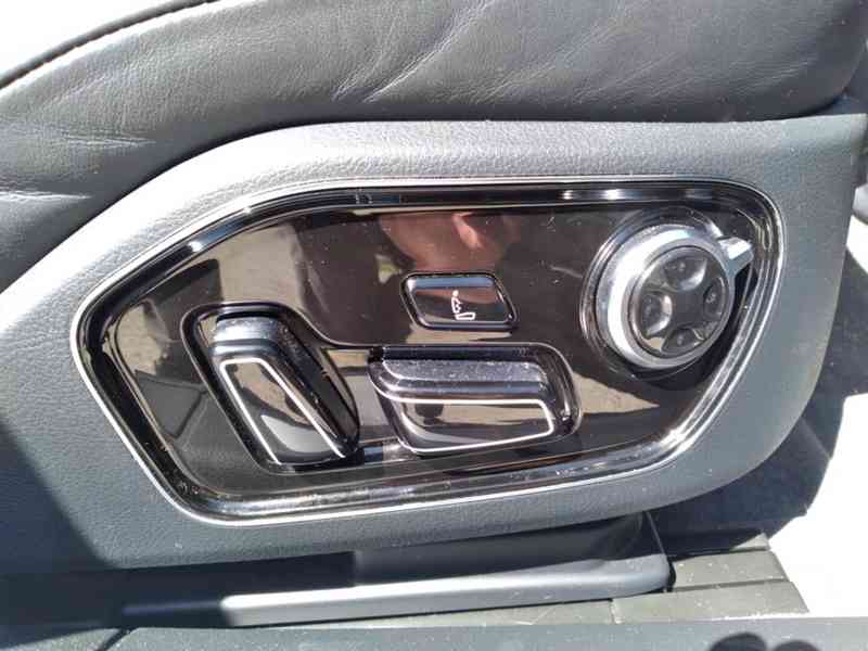 AUDI A8 D4 4.2 TDI V8 QUATTRO NEPOJÍZDNÉ - foto 22