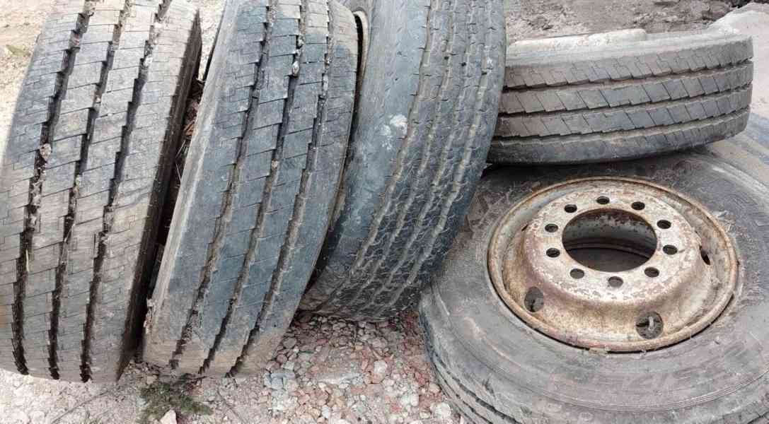 KAMA NF202 235/75 R17,5 +DISKY 10-děr.najeto cca 100km - foto 8