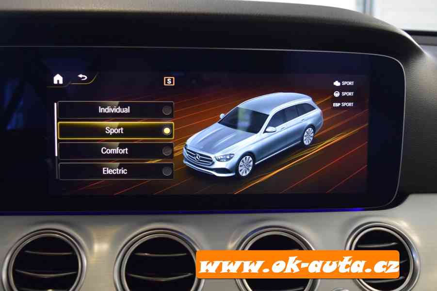 Mercedes-Benz Třídy E 300 de 4 MATIC EQ 225 kW 2021-DPH  - foto 23