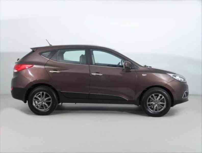Hyundai ix35 1,7 CRDi 85 kW, r.v. 2011 - foto 2
