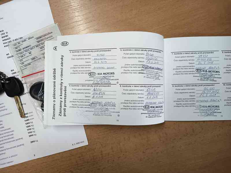 KIA Ceed 1,4CVVT-i Comfort ČR 1.majitel  - foto 26