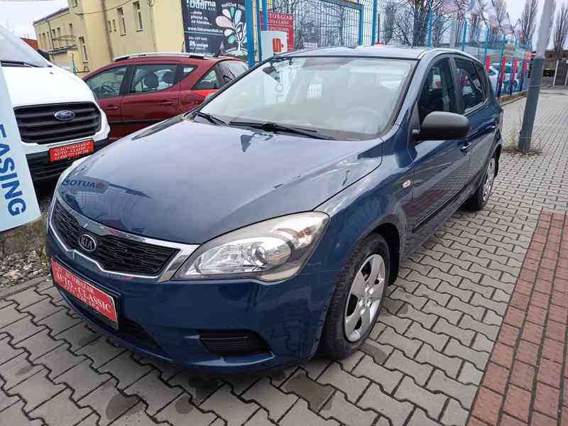 KIA Ceed 1,4CVVT-i Comfort ČR 1.majitel  - foto 2