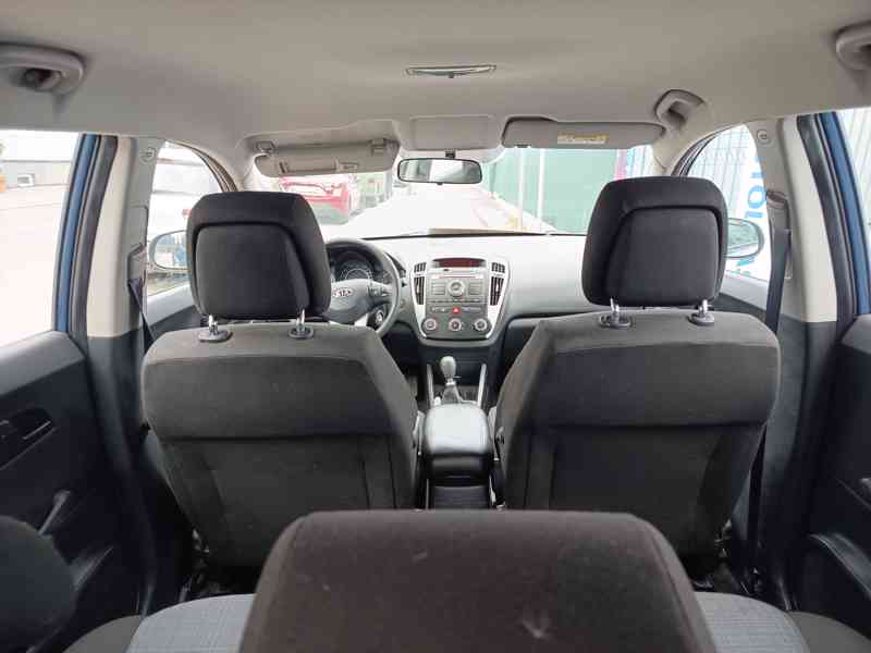 KIA Ceed 1,4CVVT-i Comfort ČR 1.majitel  - foto 19