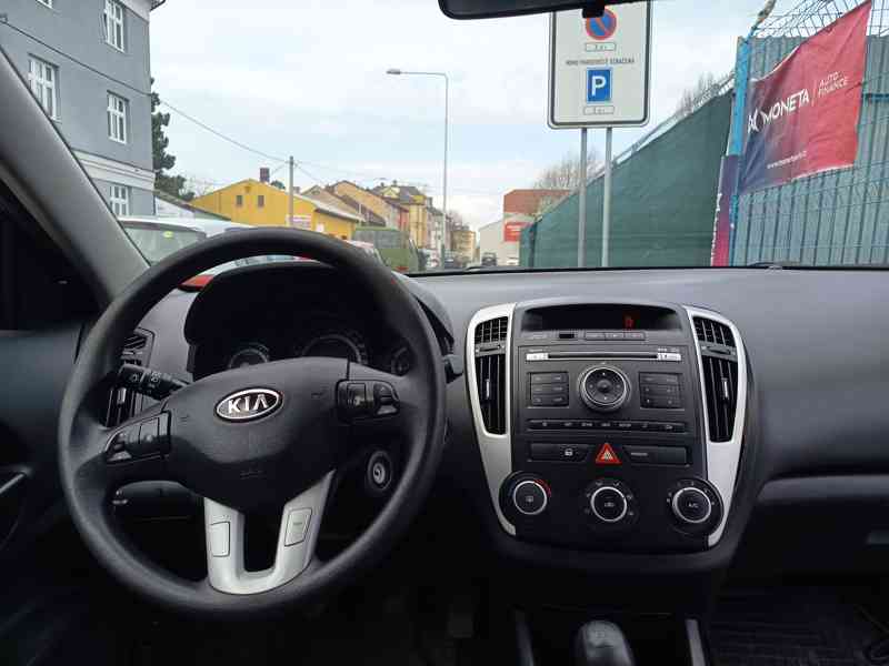 KIA Ceed 1,4CVVT-i Comfort ČR 1.majitel  - foto 12