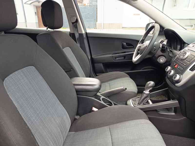 KIA Ceed 1,4CVVT-i Comfort ČR 1.majitel  - foto 10