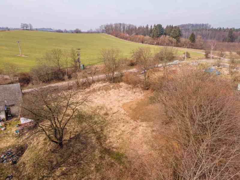 Prodej stavebního pozemku (1545 m2) v Postupicích na Benešovsku - foto 8