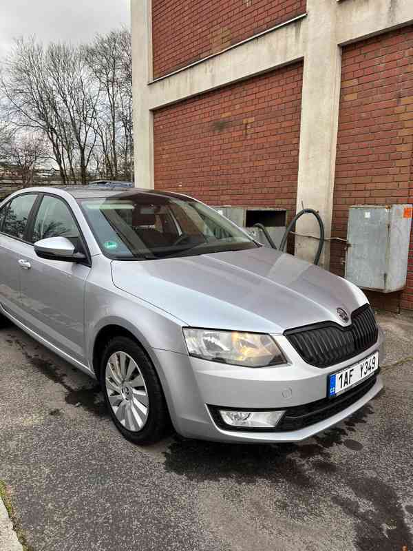 Skoda Octavia III 1,6TDI 77KW 2013 179000KM - foto 3