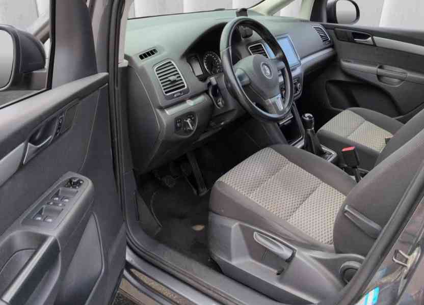 Volkswagen Sharan 2.0TDI Trendline 125kw - foto 5