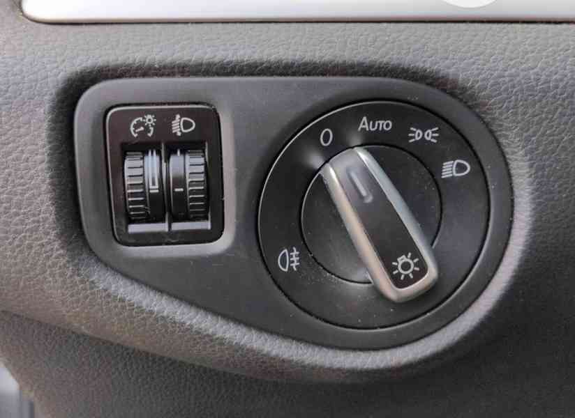 Volkswagen Sharan 2.0TDI Trendline 125kw - foto 17