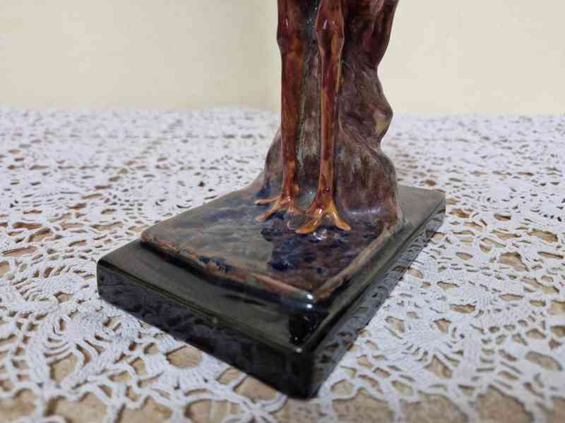 Krásná stará keramická plastika pták Marabu - foto 8