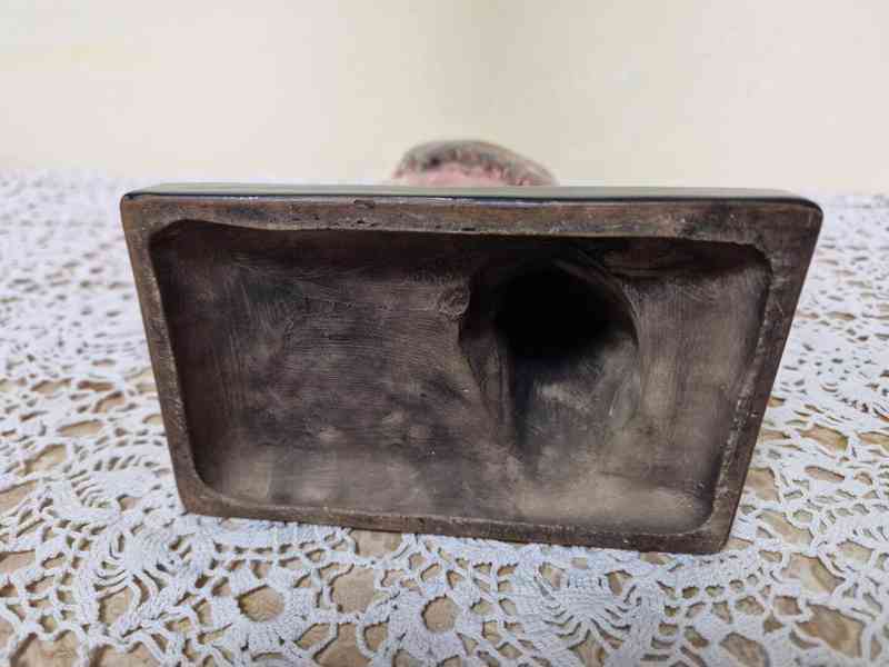 Krásná stará keramická plastika pták Marabu - foto 9