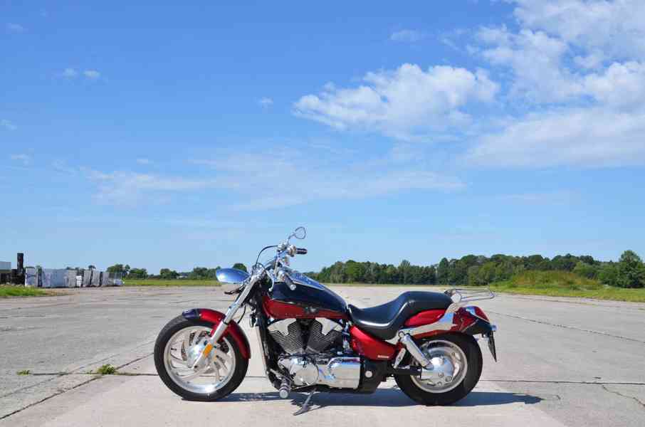 Honda VTX 1300 C - foto 3