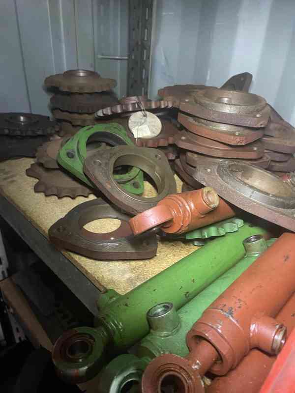 Díly na lis PRF 110, PPR 110 Belarus  - foto 12