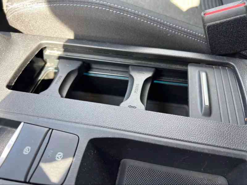 Ford Focus, Active 2.0 EcoblueLEDTZMAN - foto 15