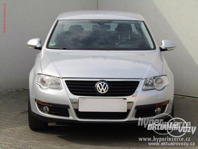 Volkswagen Passat 1.6, benzín, vyrobeno 2009 - foto 8