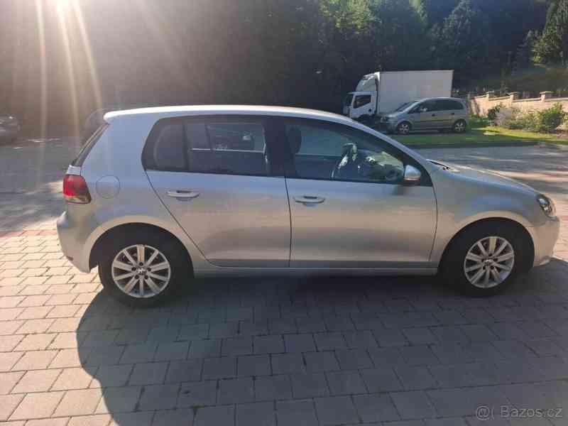 Volkswagen Golf 1,6   6 TDI 77KW - foto 11