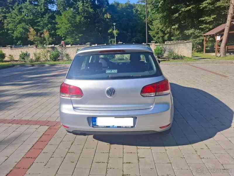 Volkswagen Golf 1,6   6 TDI 77KW - foto 5