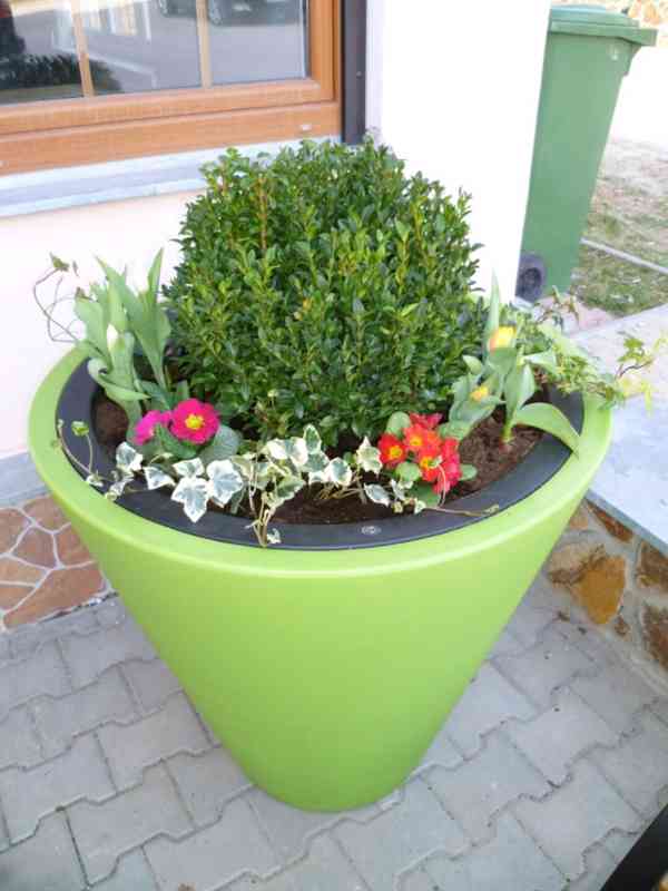 Samozavlažovací květináč zelený, výška 60 cm - foto 3