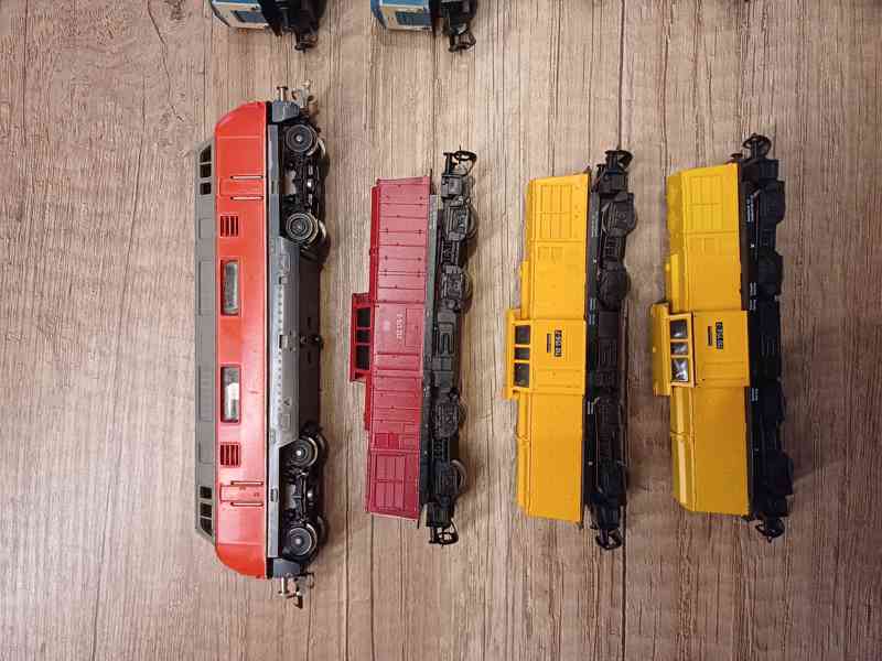 Mašinky.  TT  FUNKČNÍ - foto 2