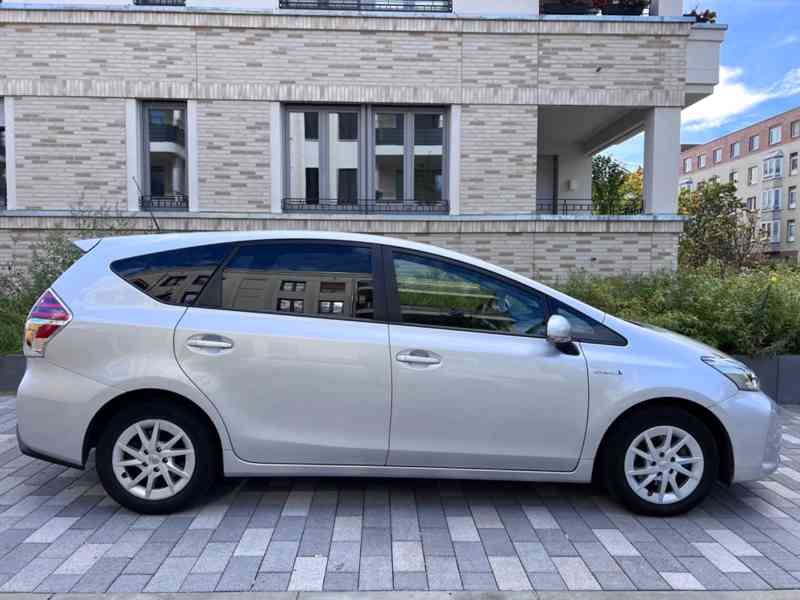 Toyota Prius+ Hybrid 1,8i 100kw - foto 8