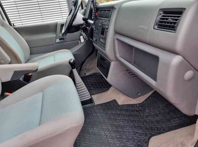 Volkswagen T4 Multivan 2.5TDI Generation 111kw - foto 15