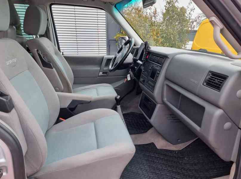 Volkswagen T4 Multivan 2.5TDI Generation 111kw - foto 12