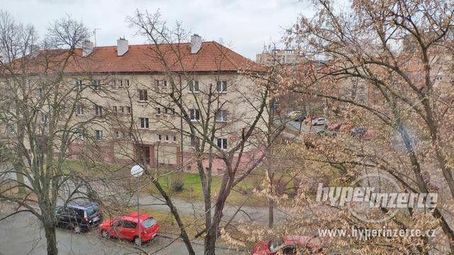 Zrekonstruovaný byt 1+kk v Plzni na Borech - foto 2