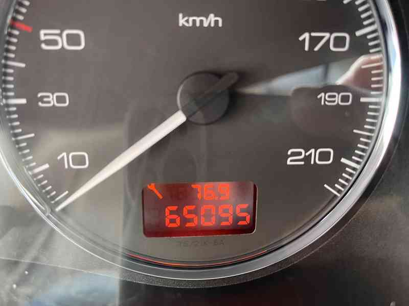 Prodám Peugeot 307 1.4 - foto 6