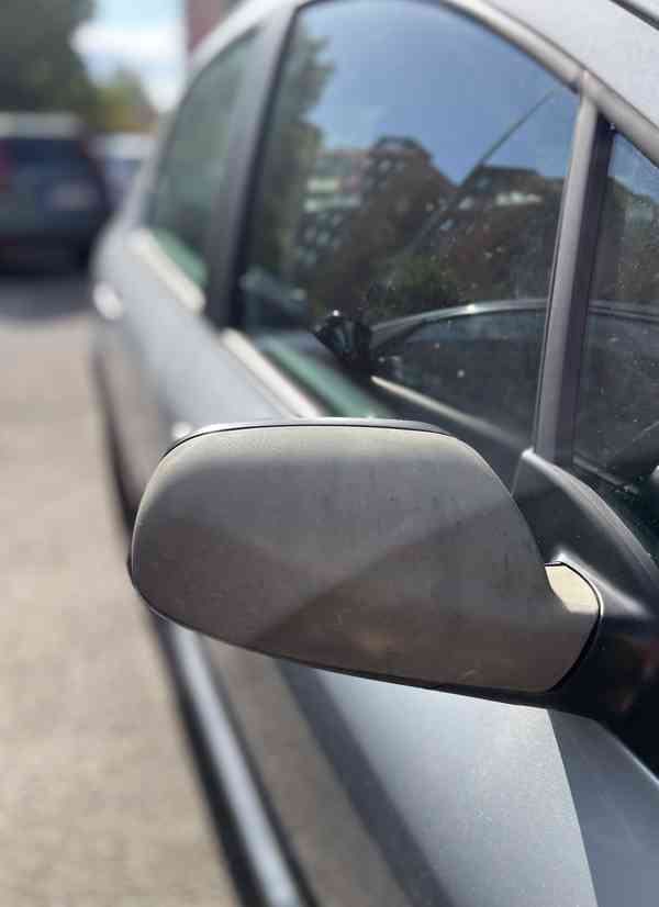 Prodám Peugeot 307 1.4 - foto 7