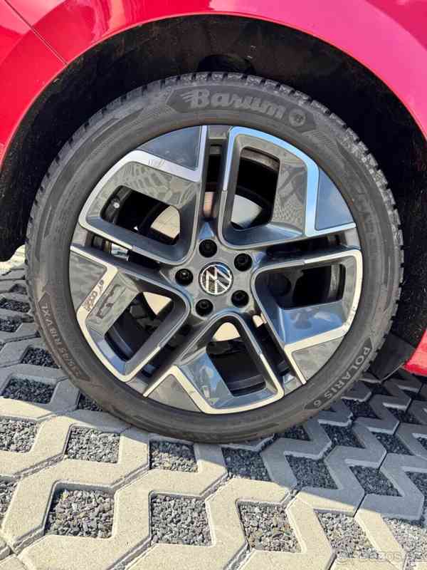 Volkswagen Passat Variant 2,0   B9 TDI (110 kW) - foto 7