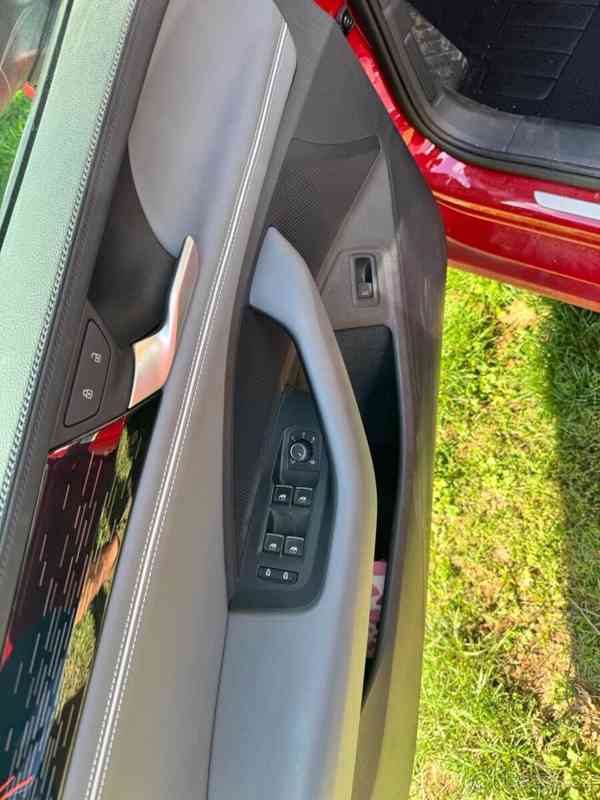 Volkswagen Passat Variant 2,0   B9 TDI (110 kW) - foto 4